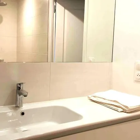 Le Relais St Nicol, Avec Terrasse De 50m2 Et Parking Prive * 옹플뢰르