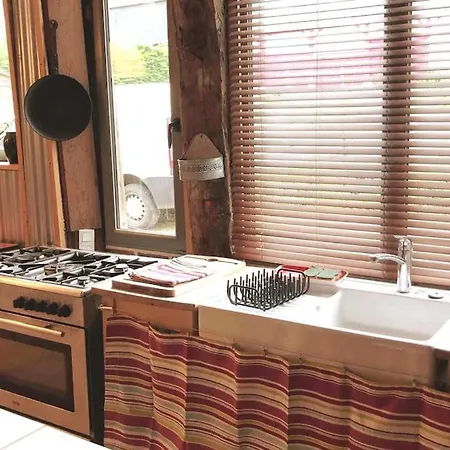 펜션 Le Relais St Nicol, Avec Terrasse De 50m2 Et Parking Prive