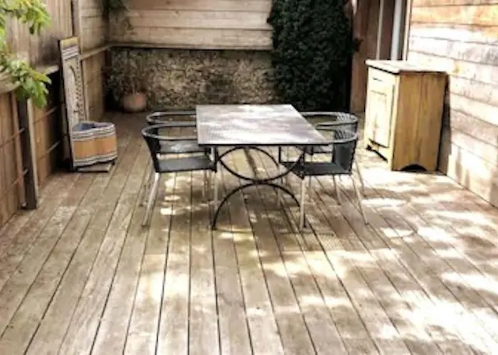 Le Relais St Nicol, Avec Terrasse De 50m2 Et Parking Prive * Онфлёр